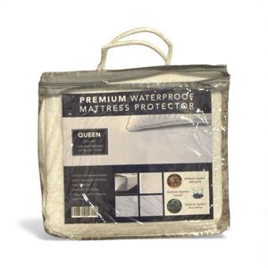 Premium Waterproof Mattress Protector - Queen